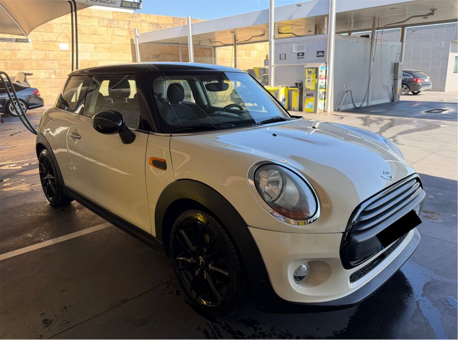 Mini Cooper D POUCOS KM 1.6 Diesel