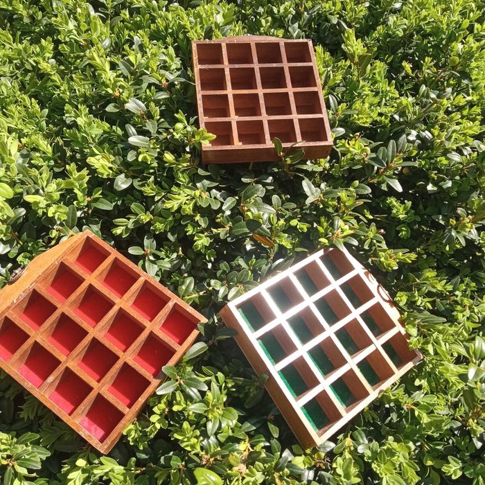 Подставки для наперстков . Англия