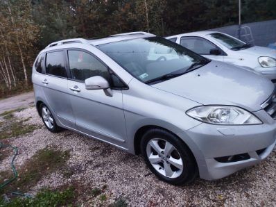Honda FR-V