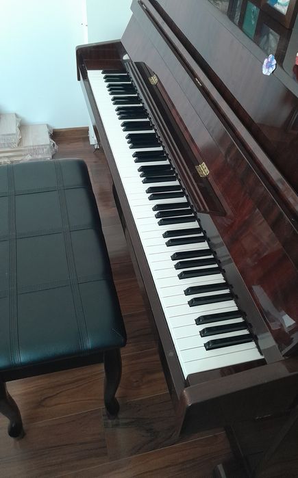 Pianinio Legnica Sprzedam Sprawne