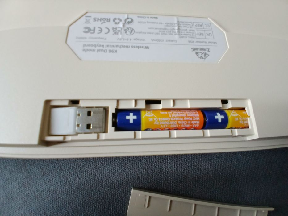 Teclado Wireless Mecânico