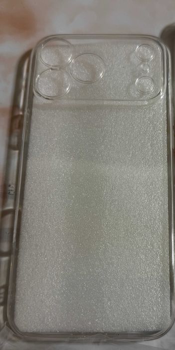Продам силиконовый чехол для Iphone 17-18 pro Max
