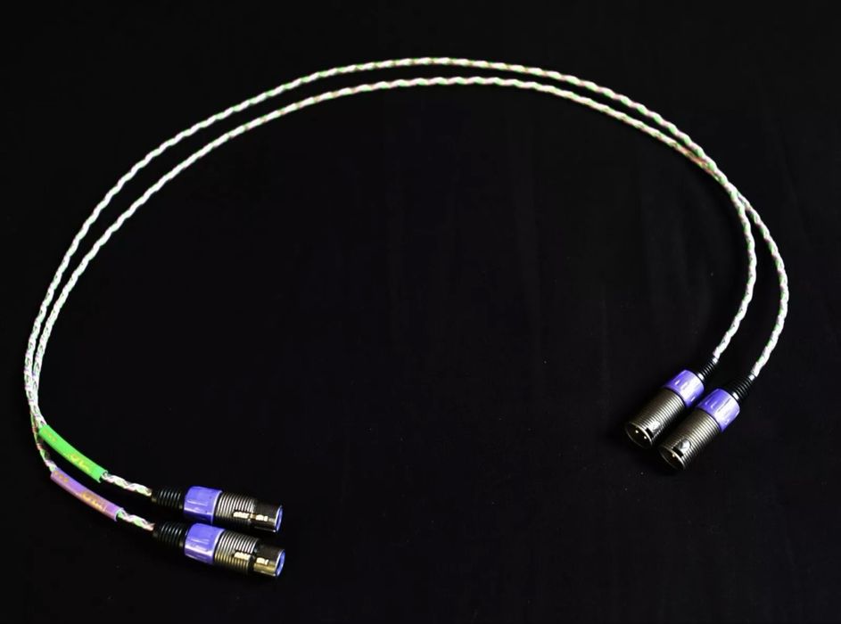 XLO reference rs XLR