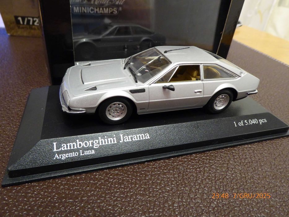 Lamborghini Jarama, 1:43 Minichamps