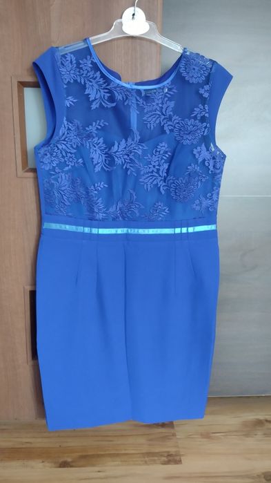 Elegancka sukienka damska