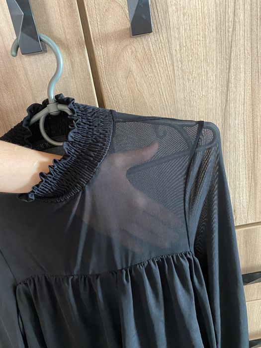 Женское плаье черное