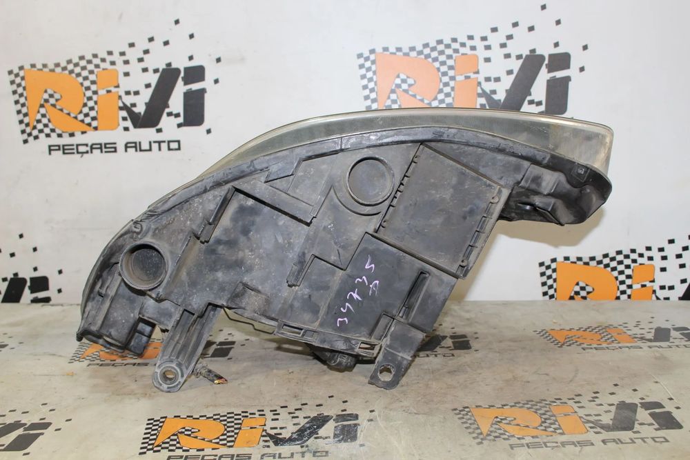 Ótica / farol direita SEAT Ibiza IV (6J5, 6P1)