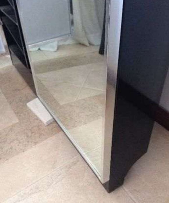 Sapateira - móvel raro, de luxo