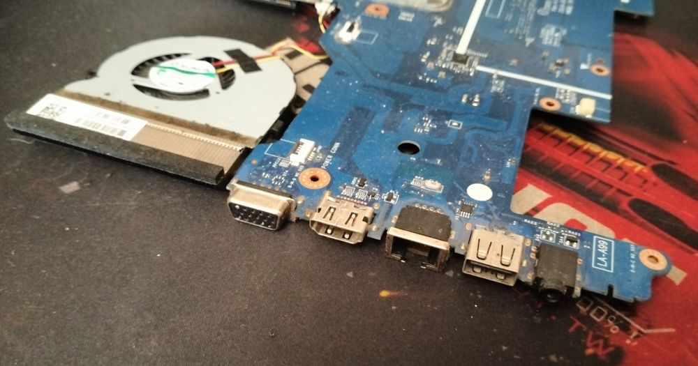 Материнская плата HP 250/255 G3