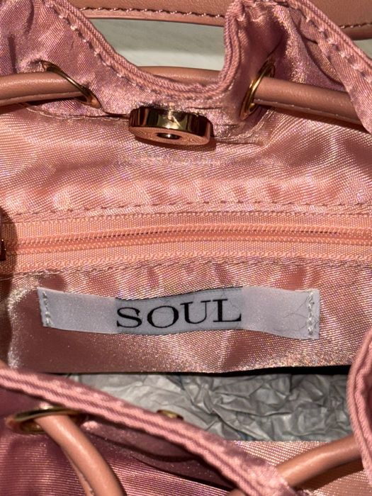 Жіноча сумка-мішечок “SOUL”