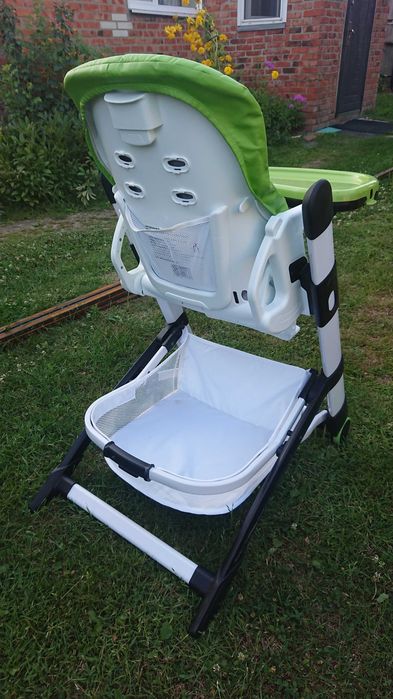 Стільчик для годування дитини Carello Apricus