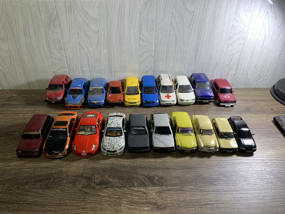 Продам моделі ваз, bmw, nissan, lexus, mazda,