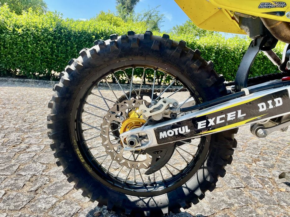 Susuki RMZ 450 de 2012 (matriculada)