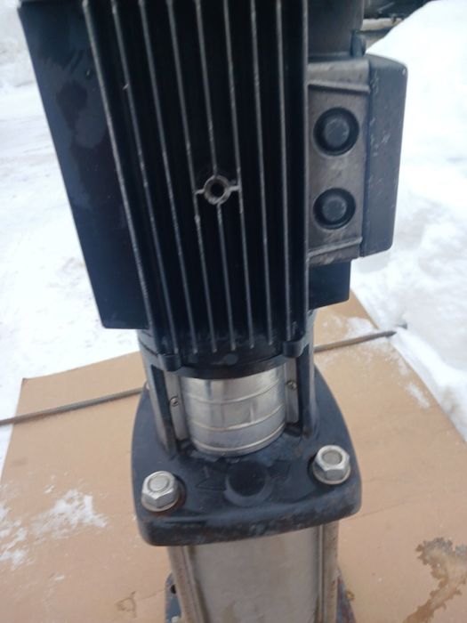 Продам насос багатофункційний вертикальний