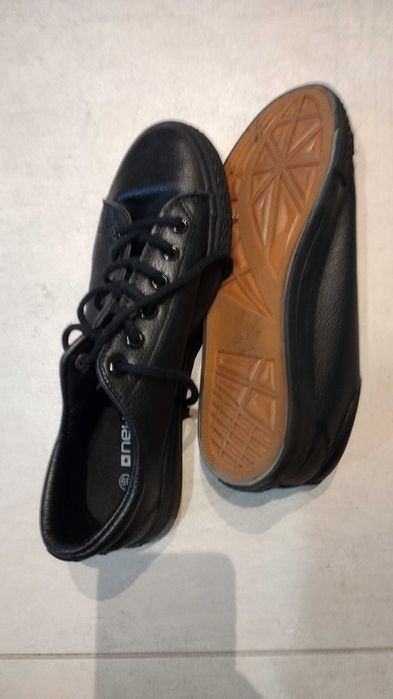 Buty dziecięce czarne 40