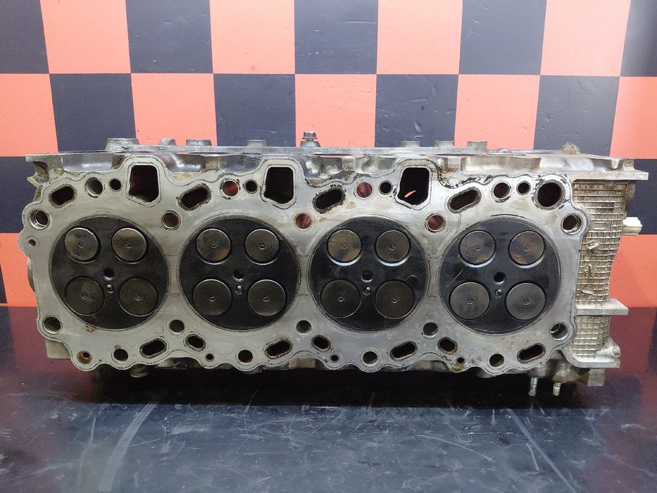 Colaça / cabeça do motor TOYOTA Dyna Chassis (KD_, LY_, _Y2_, _U3_, _U