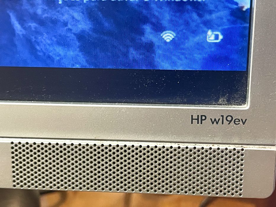 Monitor HP w19ev 19” Impecável - Como Novo!