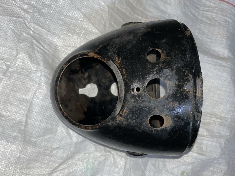 Корпус фары к 750, м 62, м 72, иж 56