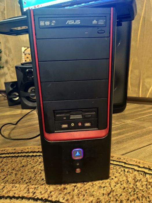 Продам компютер.