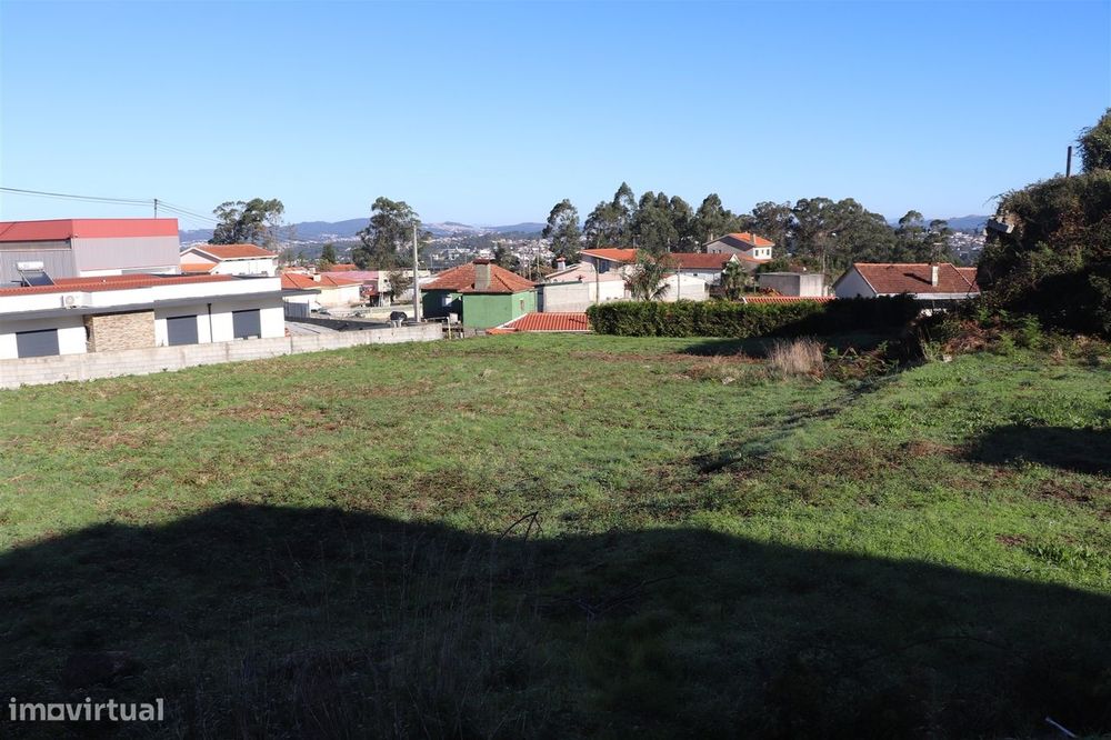 Terreno Para Construção  Venda em Duas Igrejas,Paredes