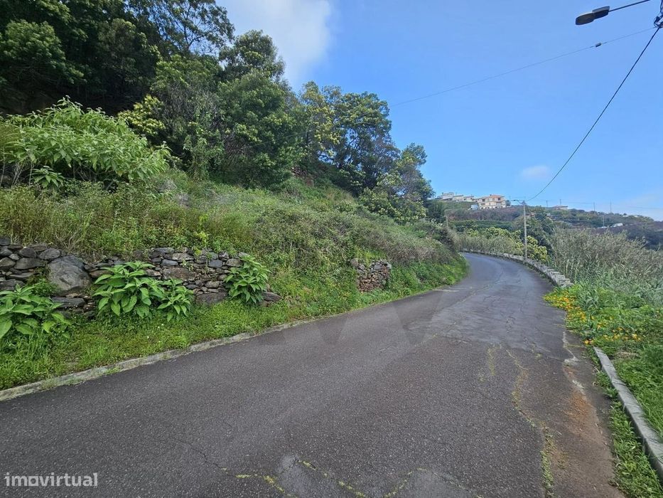 Terreno com projecto aprovado em Gaula
