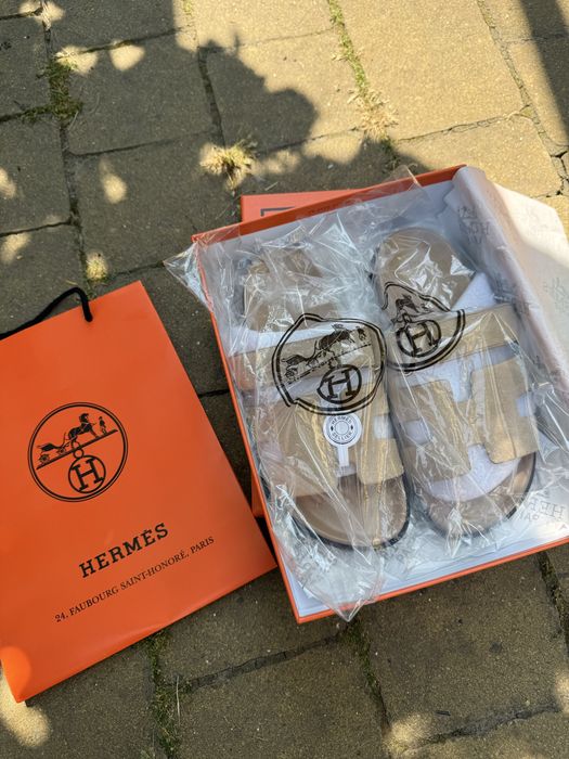Шльопанці Hermes, тапки Hermes
