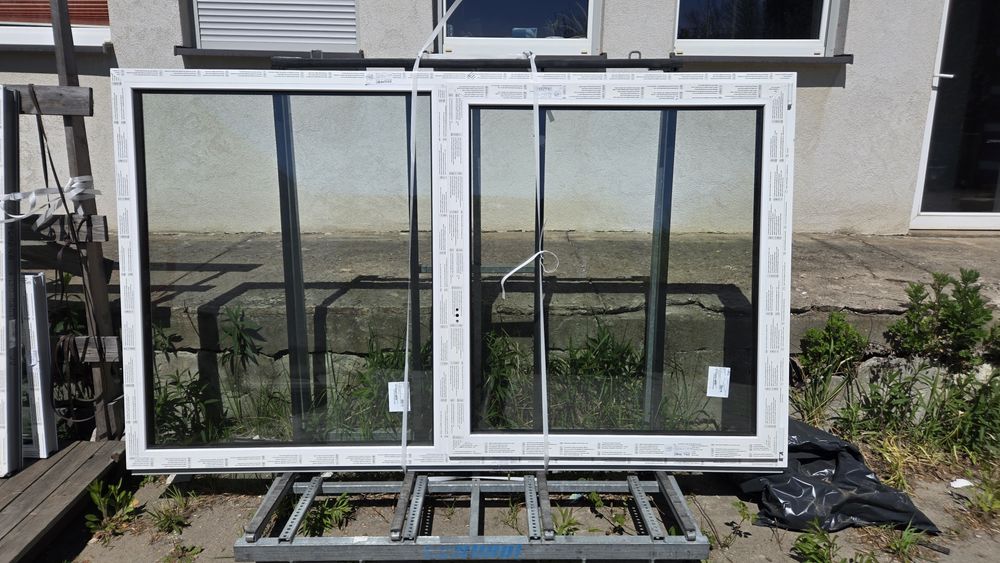 Okno PCV 2420 x 1435