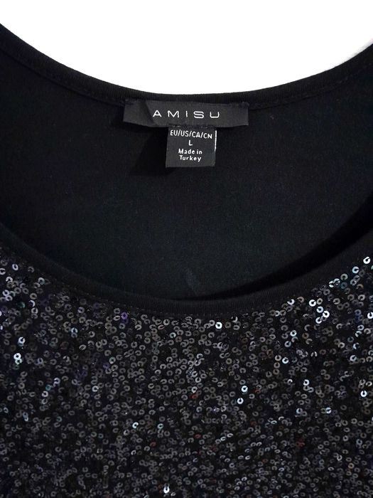 Top preto com lantejoulas Amisu (NewYorker) T: L Novo