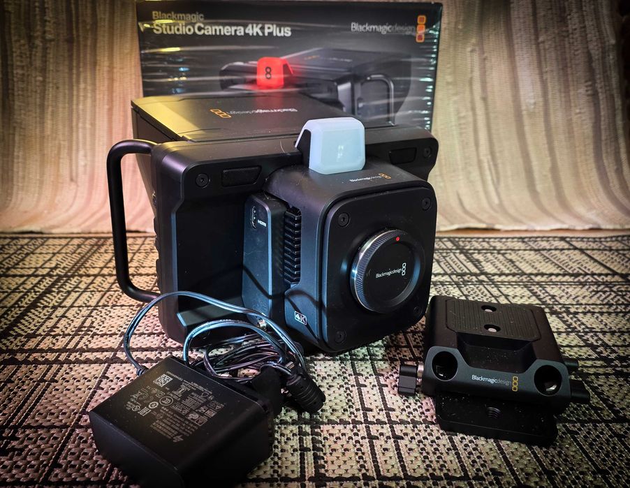 Blackmagic Studio Camera 4K Plus / идеальна для ATEM / Blackmagic control