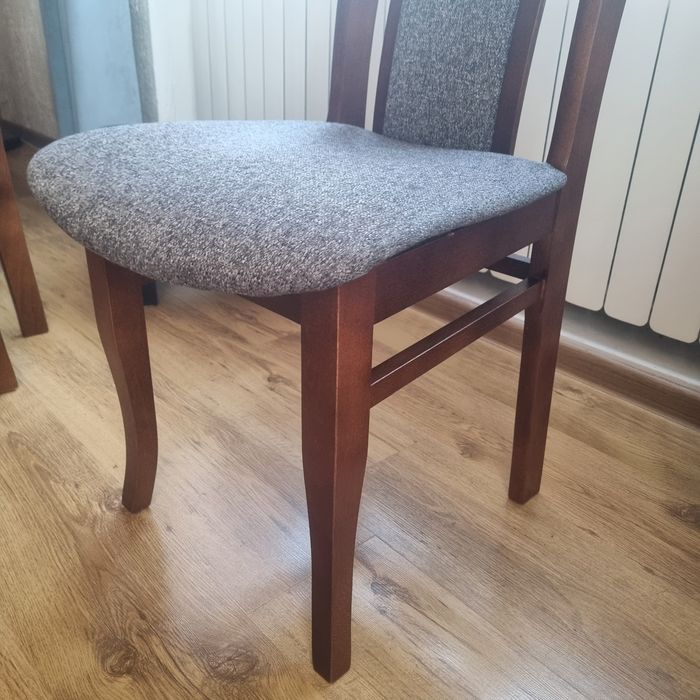 Krzesła do salonu