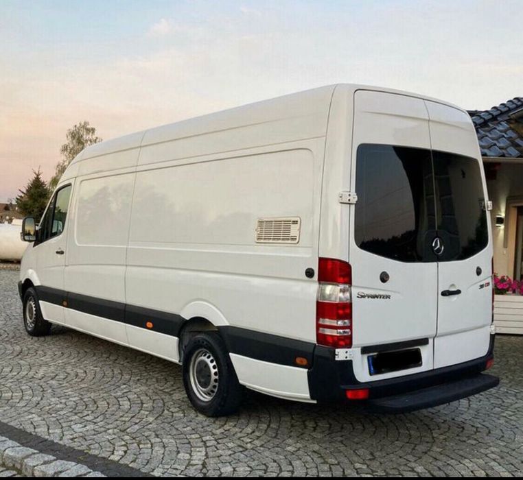 Tani Wynajem dlugoterminowy samochodów wypożyczalnia busow winda 7osob