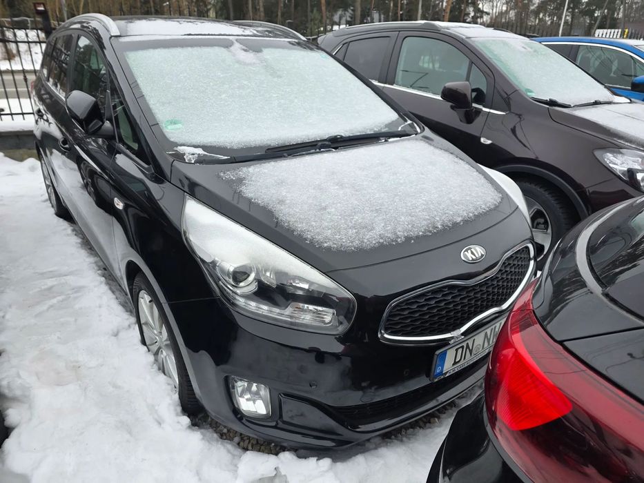 Kia Carens Kia Carens 1.7 Crdi Fifa World Cup Edition 7-Osób