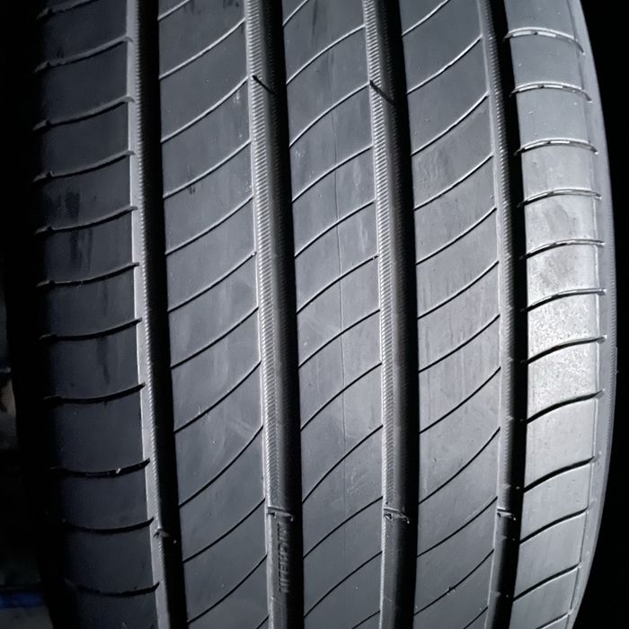 Шини 235/55/19 - 2шт Michelin Primacy 4