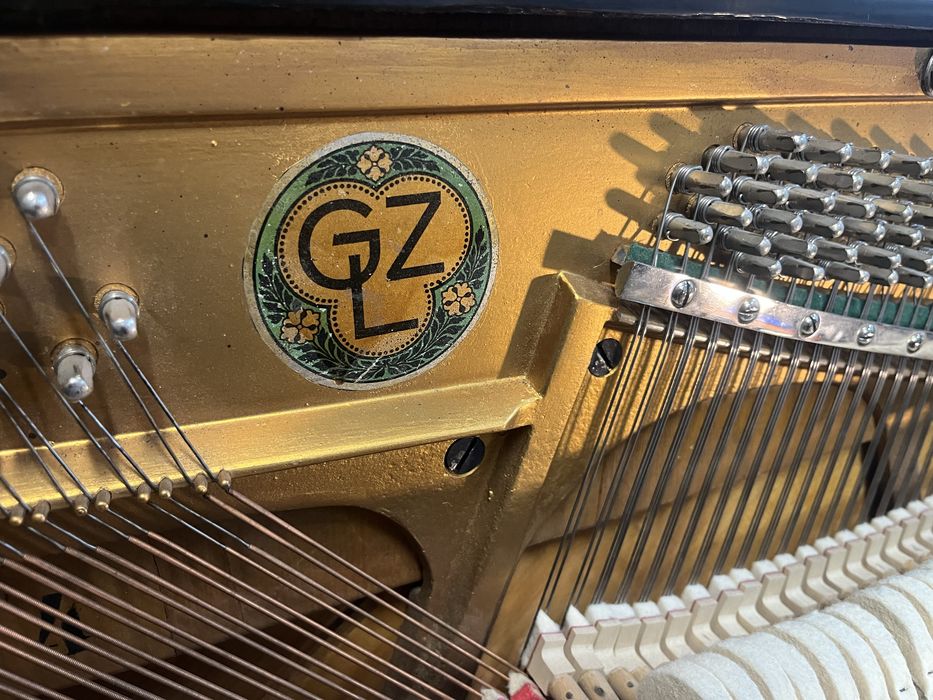 Pianino Zimmermann czarne transport