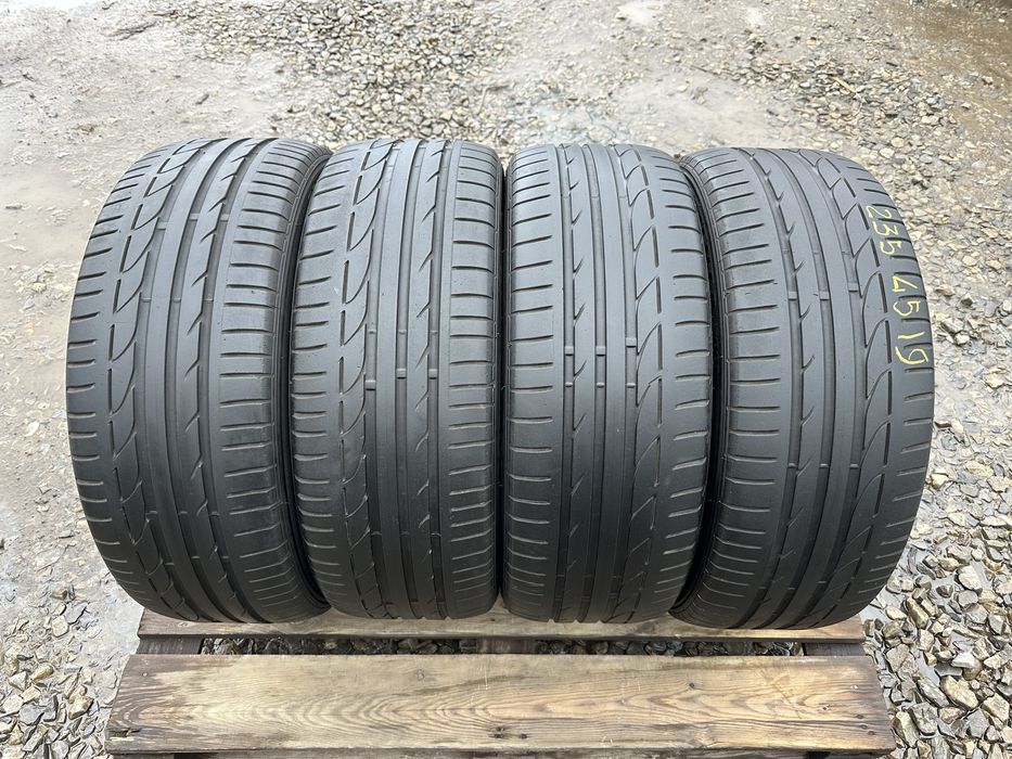Літні Шини 235 45 R19 Bridgestone Potenza S001