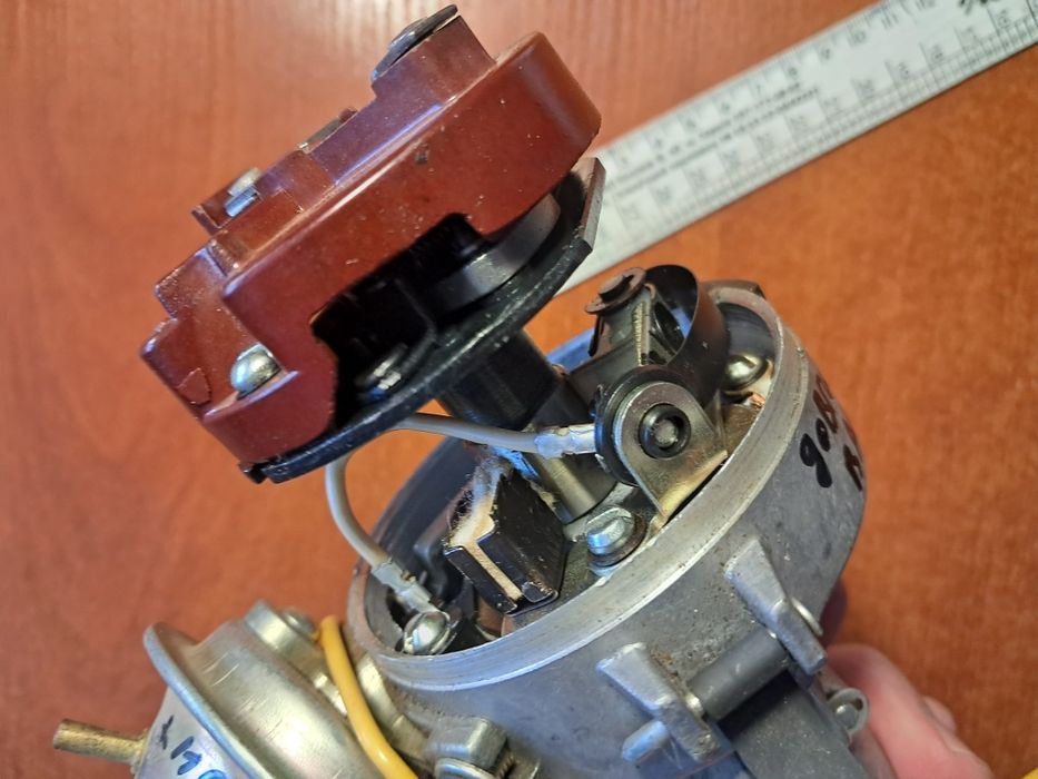 Розподільник запалювання(трамблер) Ваз 2103 довгий штоу