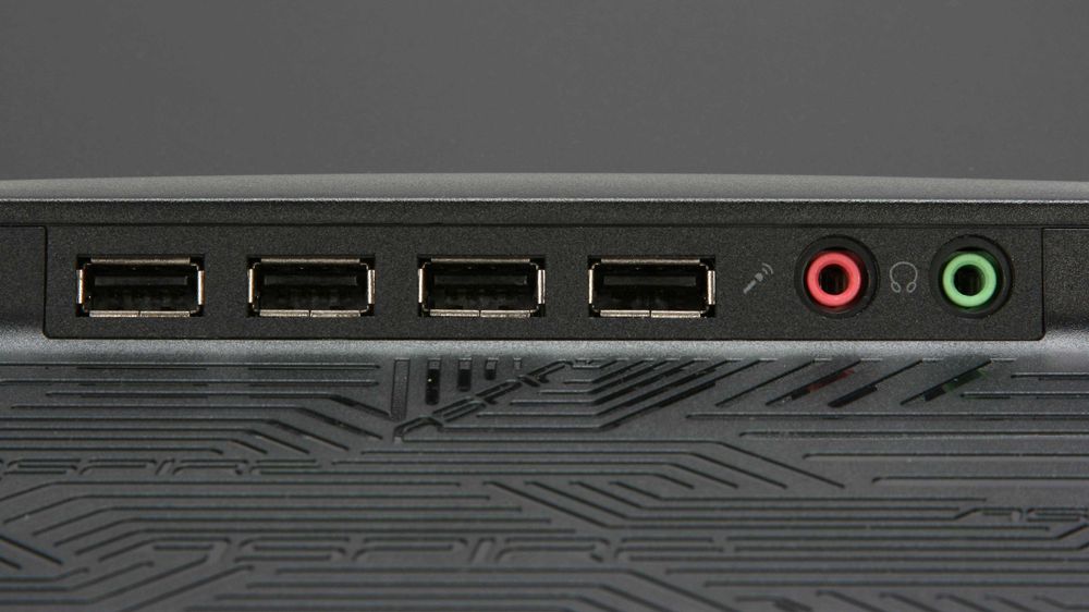 Acer M3641 / Asus P5QL-VM EPU PC with Core 2 Quad Q8200, 4 GB RAM, 160 GB HDD, Wi-Fi, Windows 764751554295299123