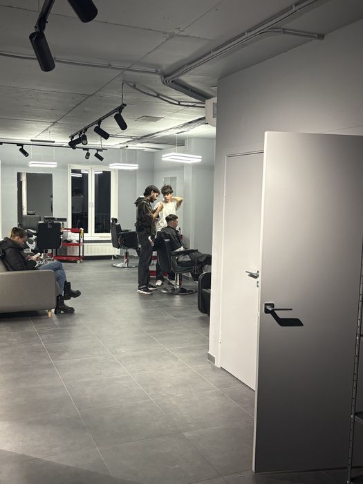 БЕСПЛАТНАЯ стрижка моделью