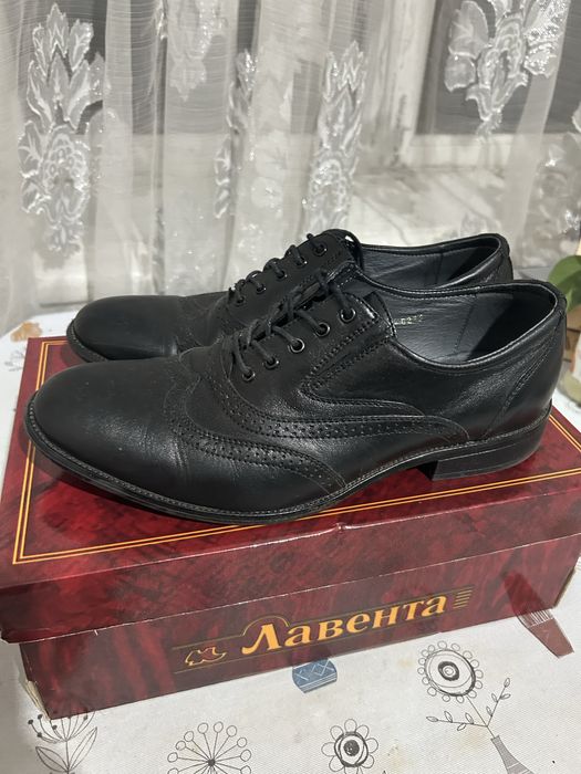 Чоловічі туфлі дербі з брогуванням, чорні