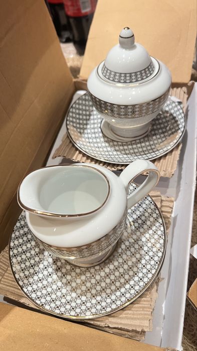 Porcelana Bogucice serwis do herbaty 6 osob muskat 0989 15 elementow