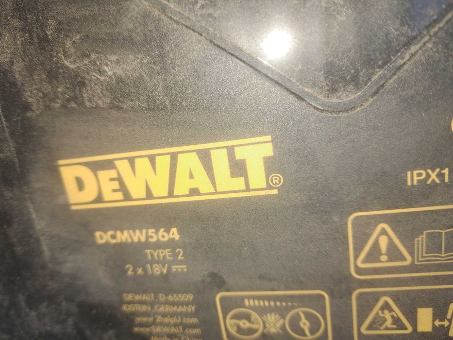 Kosz na trawe dewalt