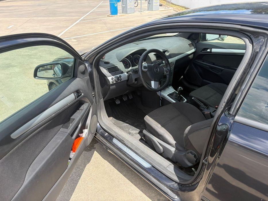 Opel astra GTC sport 1.7diesel