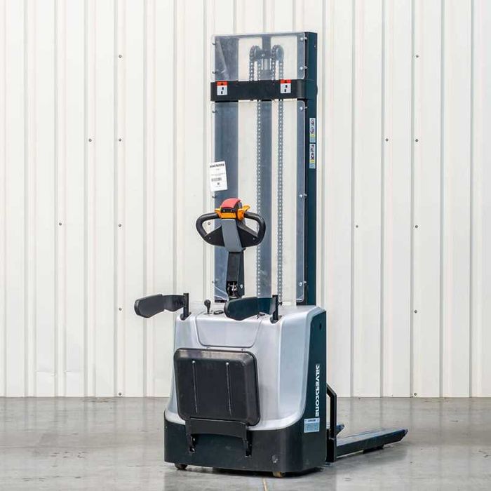 Elektryczny wózek podnośnikowy z platformą ES1527P Udźwig 1500kg 2,7m