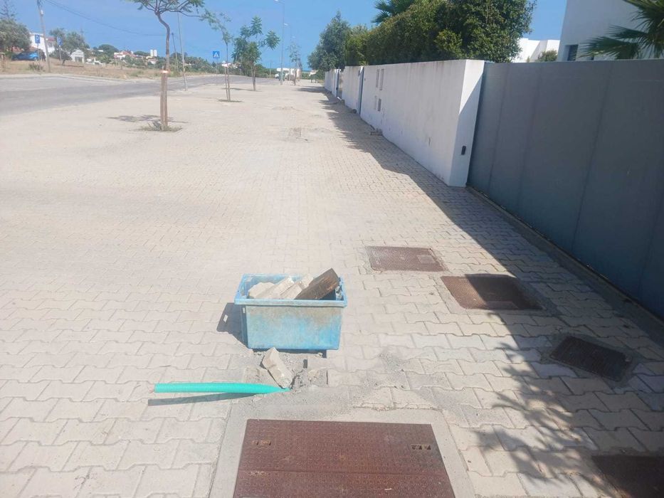 Pequenas Obras /Arranjos, Bons valores e muita Experiência.