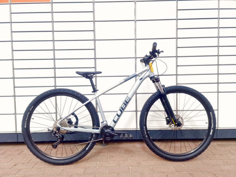 NOWY Rower górski CUBE Access Pro / rozm. M / Alivio 2x9 / damski