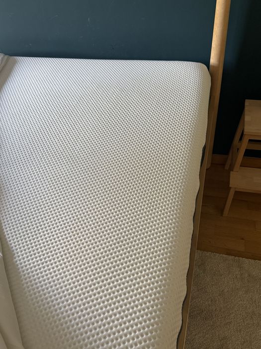 Cama ikea + colchão Emma - 140 X 200