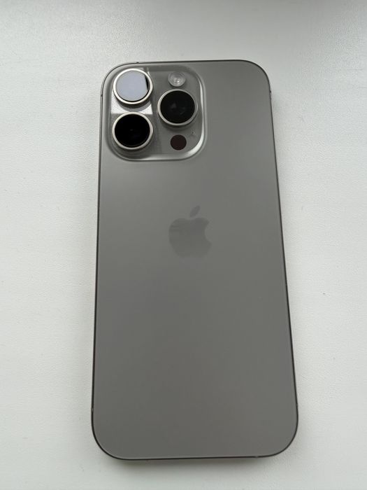 Iphone apple 16 pro tytan telefon okazja tanio prezent ipad watch