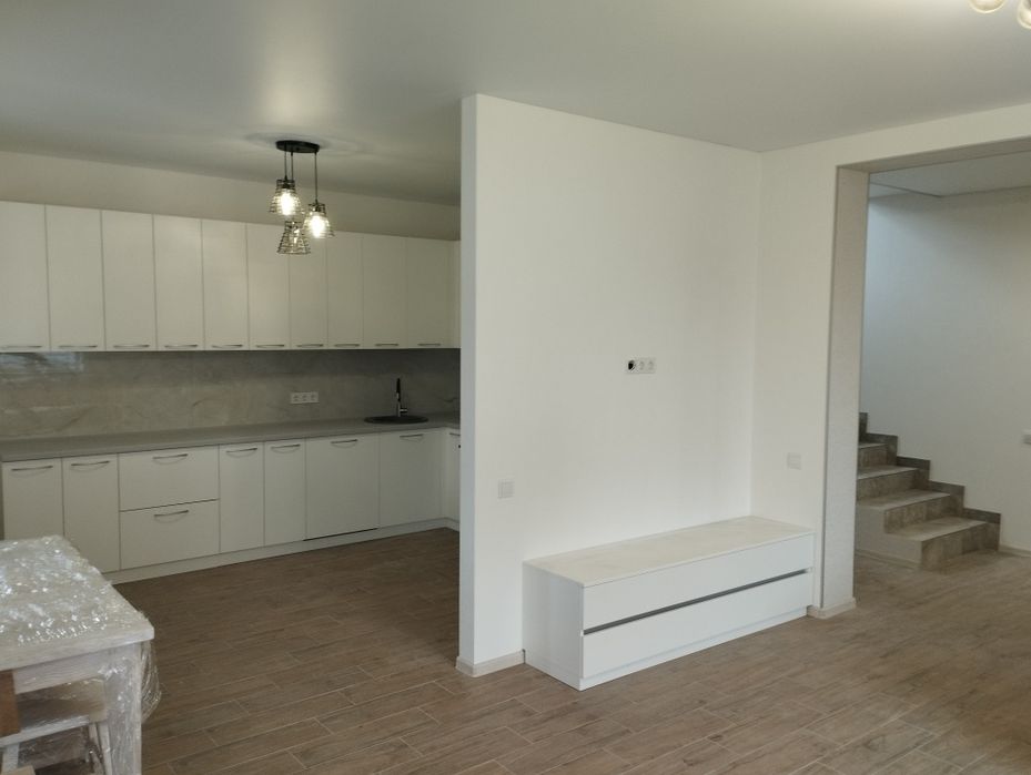 !!!Оренда заміського будинку в селі Осещено в КМ Сеневір Десна Вишгоро