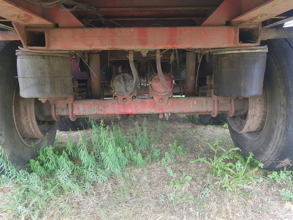 Продам бортовий причіп