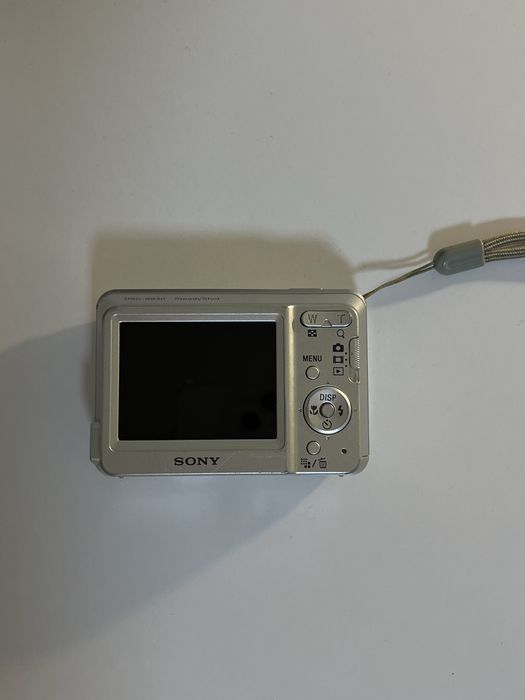 Цифровий фотоапарат Sony Cyber-shot DSC-S930